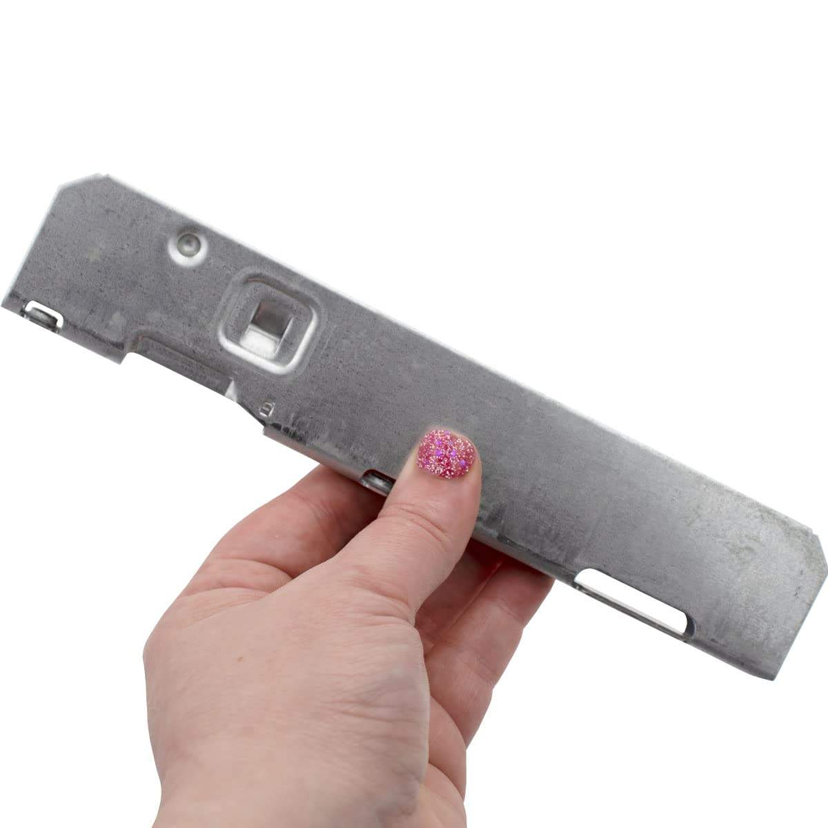 SDW10647259 w10647259-ps8760079-range-oven-door-hinge-bracket view 31